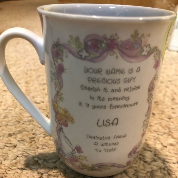Vintage 1990 Precious Moments collectors name mug “Lisa” - Picture 3 of 4